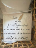 Cadre sur pieds dorés 