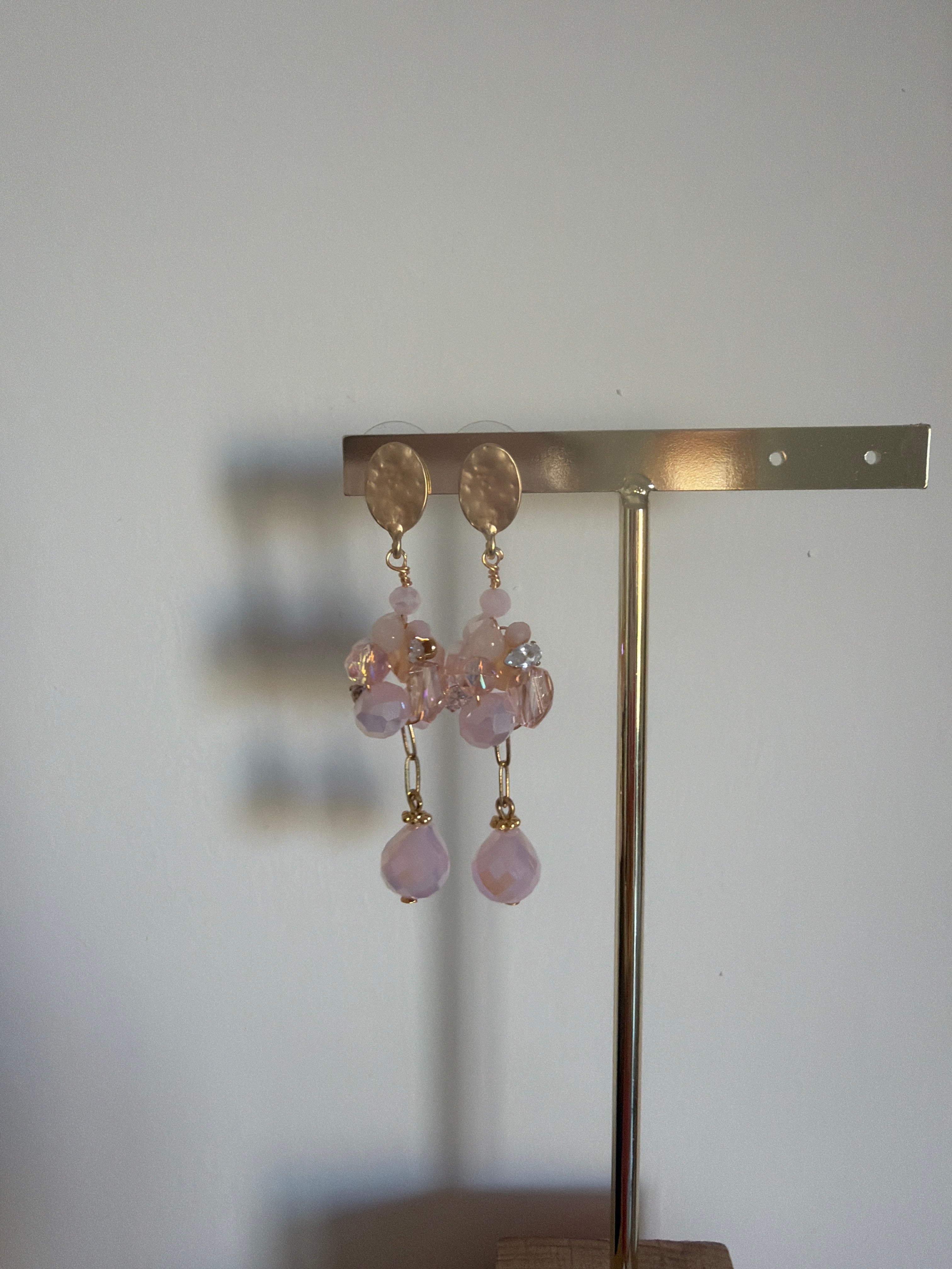 Boucles d’oreilles en perles  – Rose