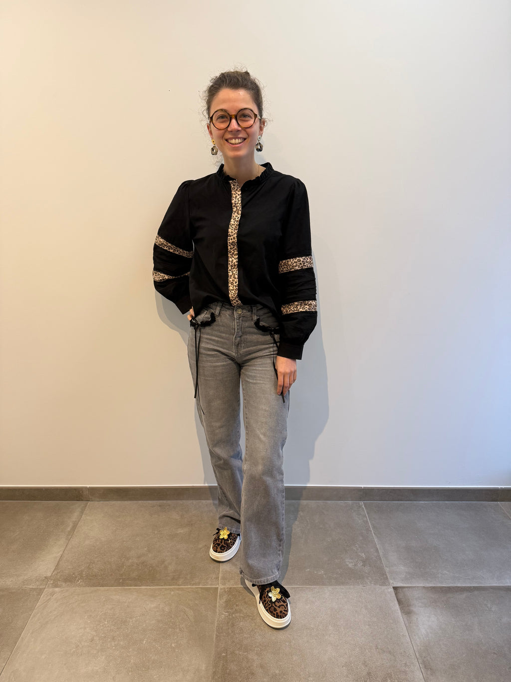 Chemise noire léopard