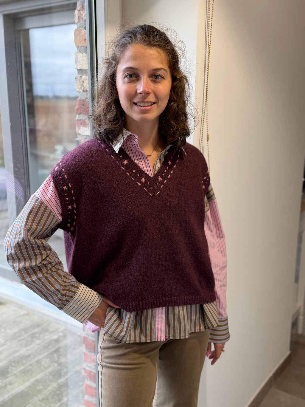 Pull sans manches Adèle – Bordeaux