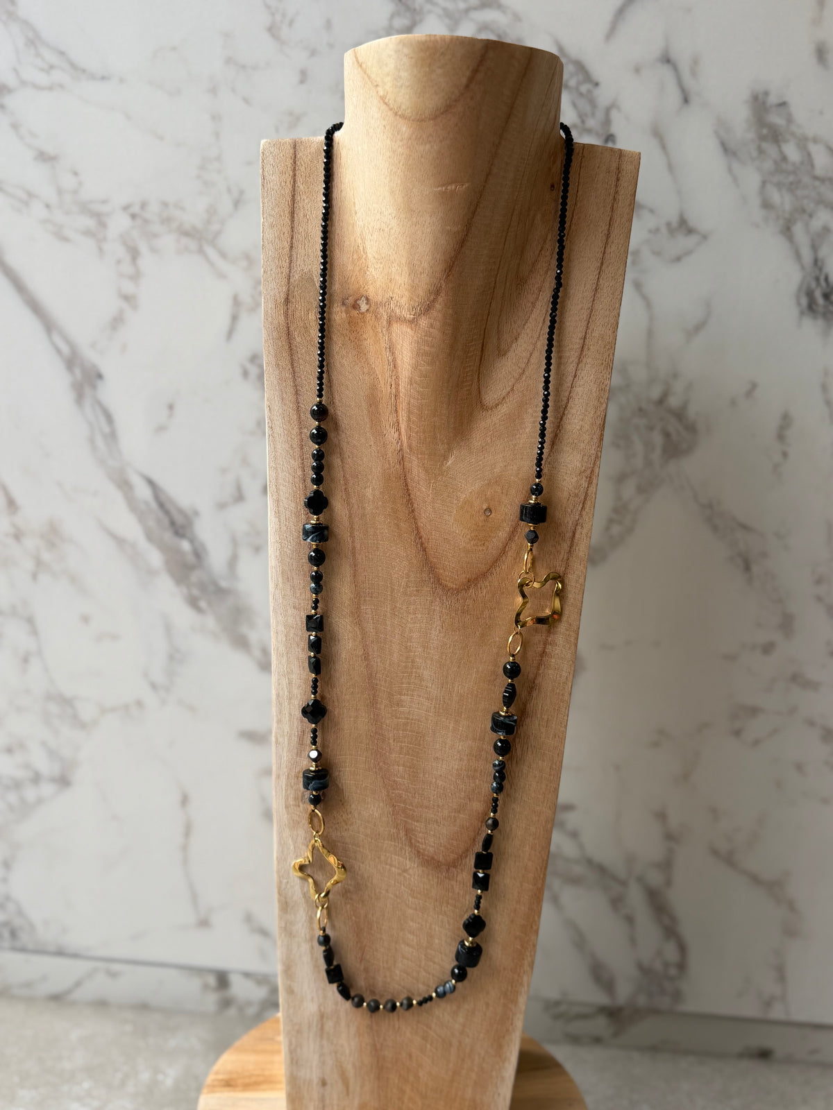 Collier Alana